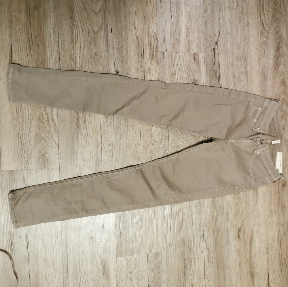 As new, Rag and Bone tan skinny jeans, size 25